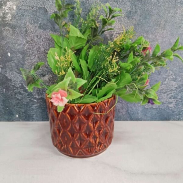 Cutting Shape Brown Khurja Ceramic Indoor Pots - ST8216